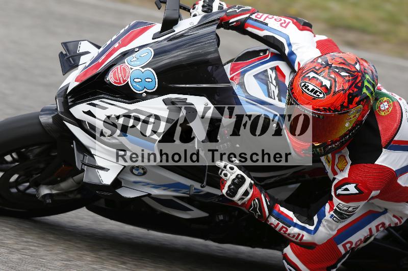 /09 19.04.2026  Caremotion get faster ADR/Gruppe rot/98